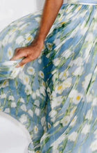 Load image into Gallery viewer, DEAT 2020 new summer fashion women clothes V-neck flare sleeves printed linen pullover big mesh female dresses tide WL40405L